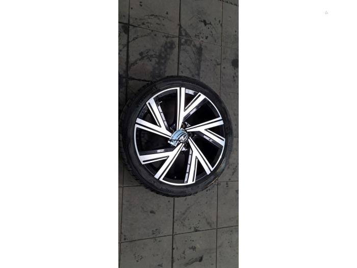 Jante + pneumatique Volkswagen Golf