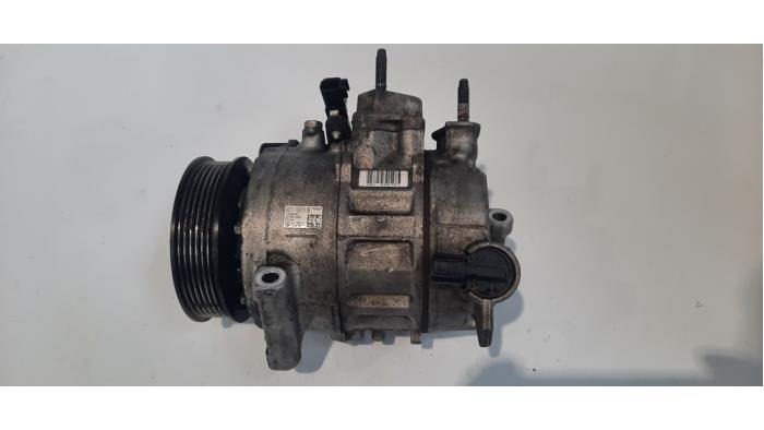 Pompe clim Ford Transit
