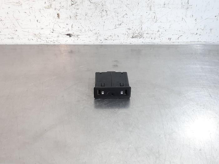 Prise USB Renault Espace