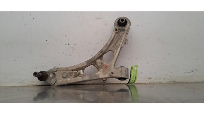 Bras de suspension avant droit Peugeot 408
