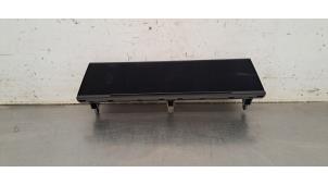 Gebruikte Display Multi Media regelunit Peugeot 408 1.6 16V HYbrid 180 Prijs € 199,65 Inclusief btw aangeboden door Autohandel Didier