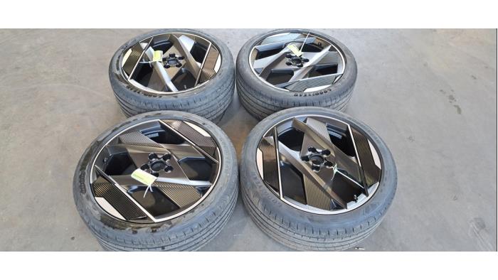Kit jantes + pneumatiques Peugeot 408