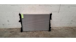 Gebruikte Radiateur Peugeot 408 1.6 16V HYbrid 180 Prijs € 199,65 Inclusief btw aangeboden door Autohandel Didier