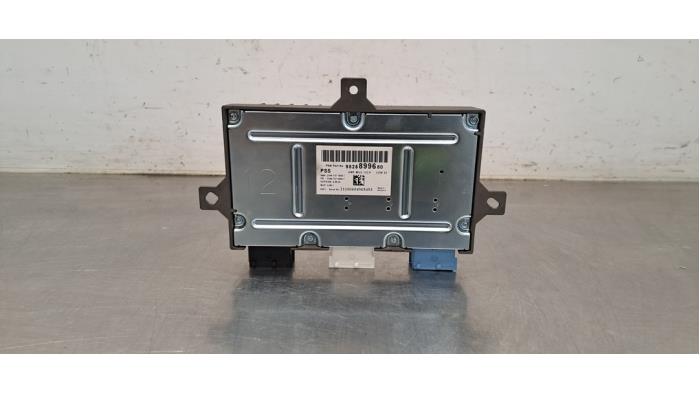 Amplificateur radio Peugeot 3008