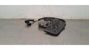 Gebruikte Radar sensor Peugeot 3008 II (M4/MC/MJ/MR) 1.2 12V e-THP PureTech 130 Prijs € 332,75 Inclusief btw aangeboden door Autohandel Didier