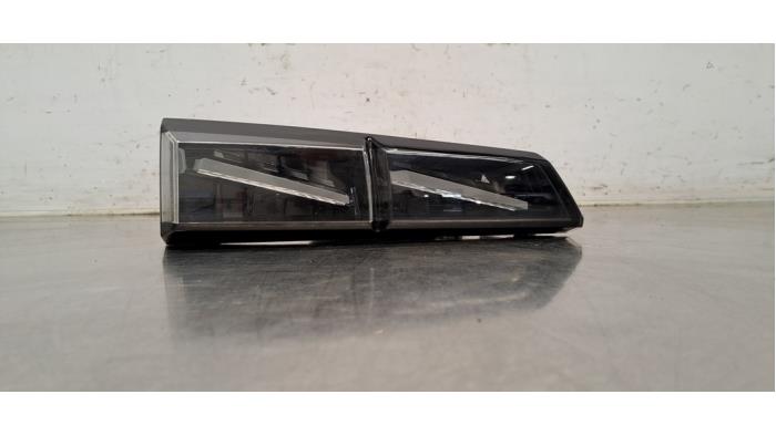 Feu arrière gauche Peugeot 408