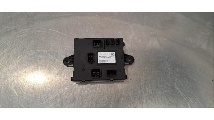 Ordinateur contrôle fonctionnel Peugeot 408