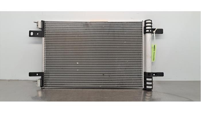 Condensateur clim Peugeot 408