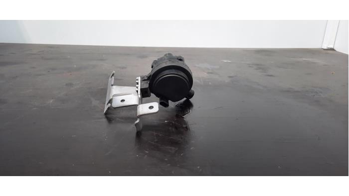 Pompe à eau supplémentaire Citroen C5 Aircross