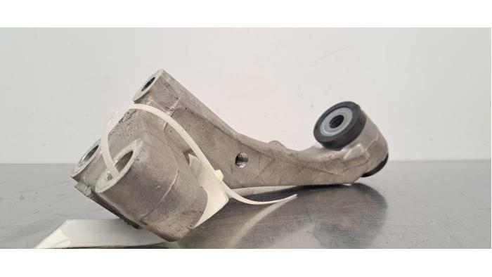 Bras de suspension avant gauche Peugeot 408