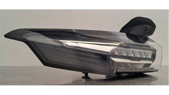 Feu arrière gauche Peugeot 408