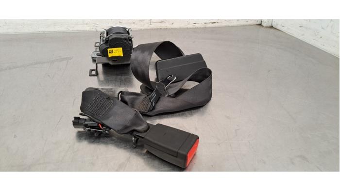 Ceinture de sécurité arrière centre Volkswagen Amarok