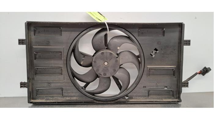 Ventilateur Volkswagen Polo