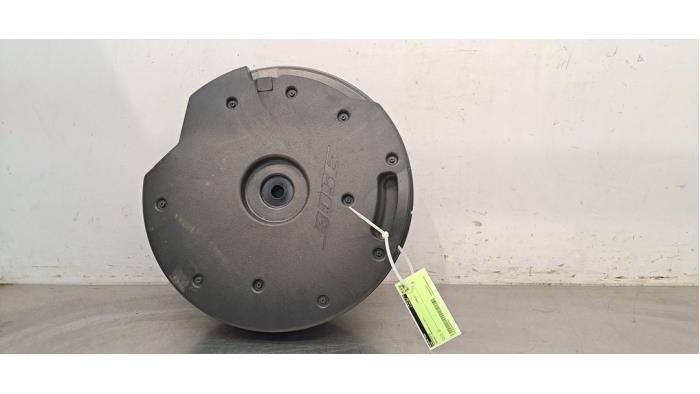 Caisson de graves Renault Megane