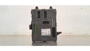 Gebruikte Module Bodycontrol Renault Megane IV (RFBB) 1.6 GT Energy TCe 205 EDC Prijs € 133,10 Inclusief btw aangeboden door Autohandel Didier