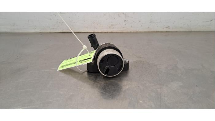 Pompe à eau supplémentaire Audi A6