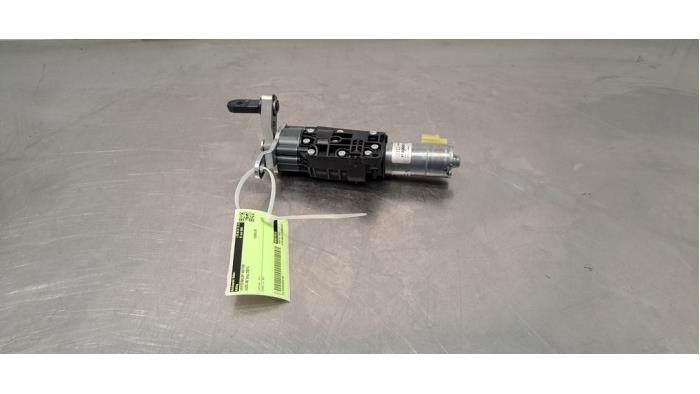Hayon moteur Audi A6
