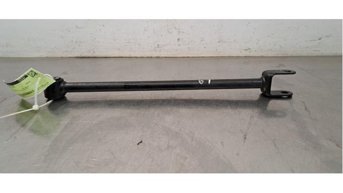 Bras de suspension arrière gauche Dacia Duster