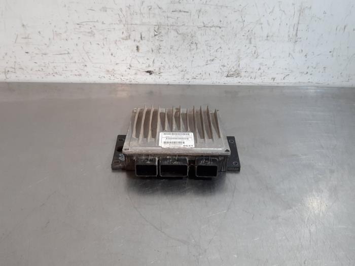 Ordinateur gestion moteur Renault Kangoo