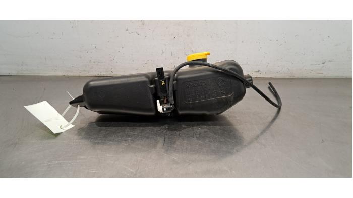 Réservoir lave-glace avant Dacia Duster