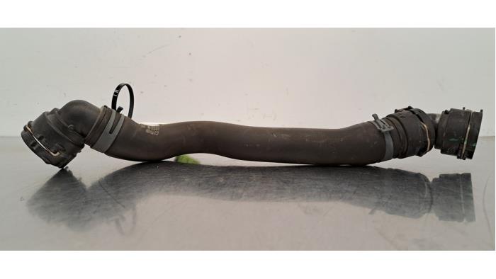 Tuyau radiateur Audi A6