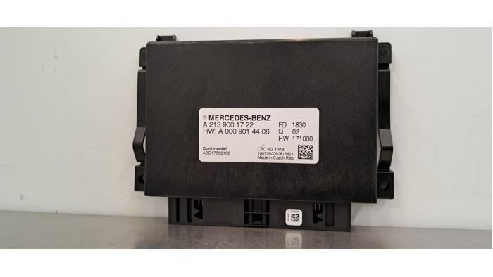 Ordinateur réservoir automatique Mercedes A-Klasse