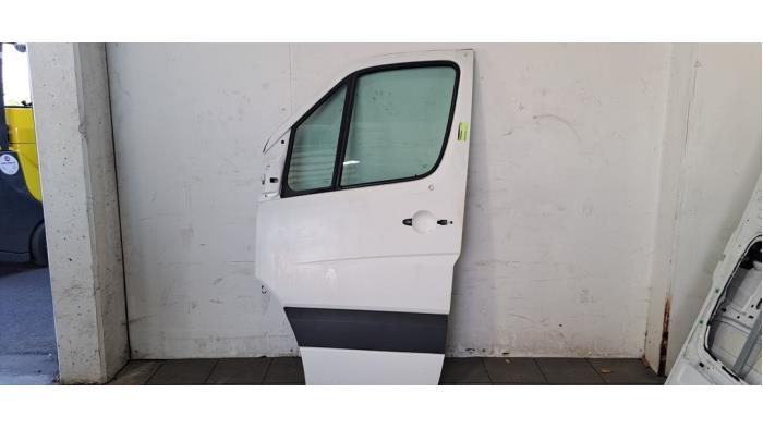 Portier 4Deurs links-voor Mercedes Sprinter