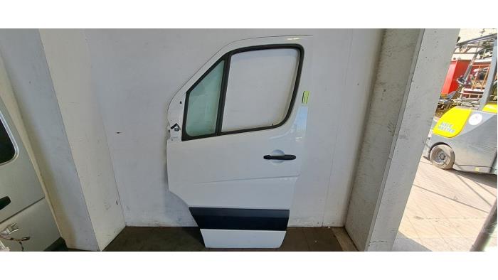 Drzwi lewe przednie wersja 4-drzwiowa Mercedes Sprinter