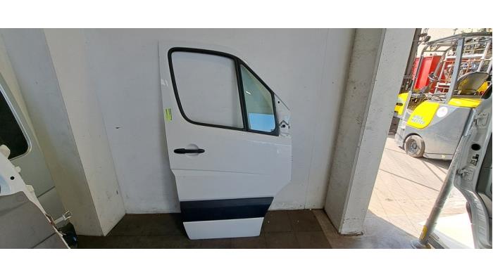 Portier 4Deurs rechts-voor Mercedes Sprinter