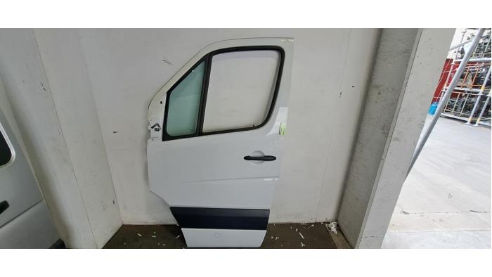 Portier 4Deurs links-voor Mercedes Sprinter