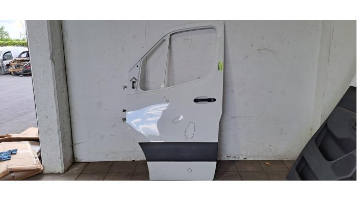 Portier 4Deurs links-voor Mercedes Sprinter