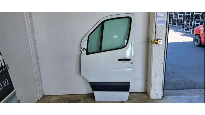 Portier 4Deurs links-voor Mercedes Sprinter