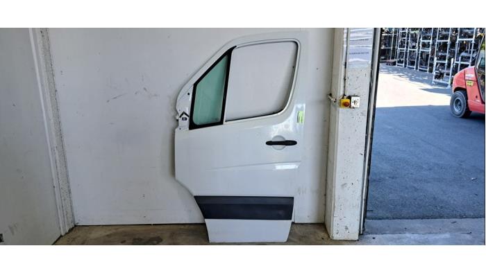 Portier 4Deurs links-voor Mercedes Sprinter