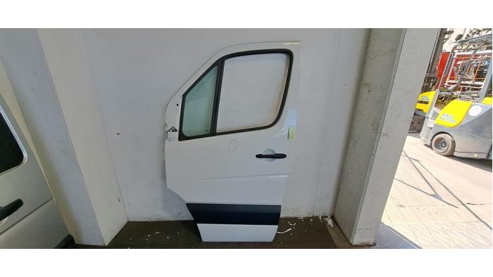 Portier 4Deurs links-voor Mercedes Sprinter