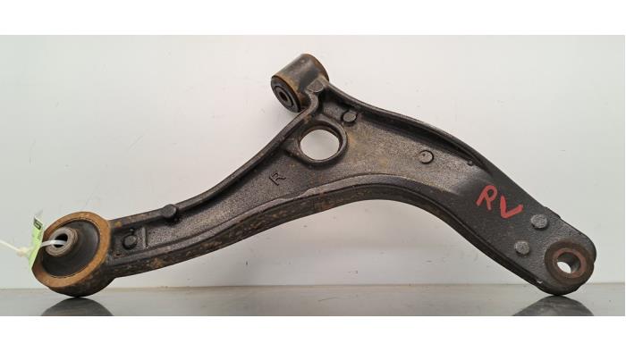 Bras de suspension avant droit Opel Movano