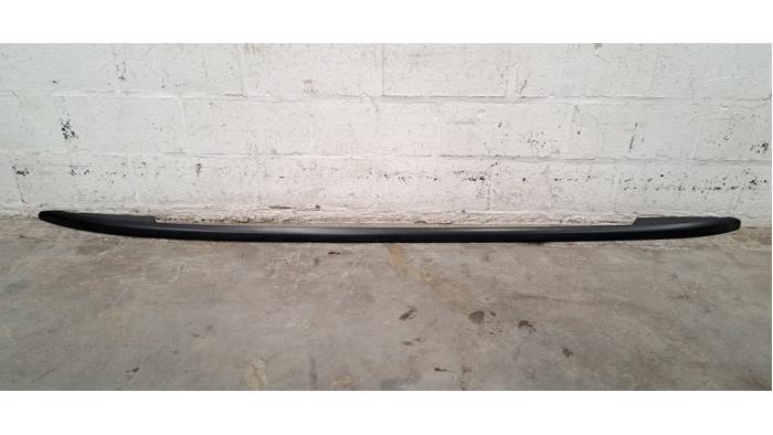 Rail de toit droit Volkswagen Golf
