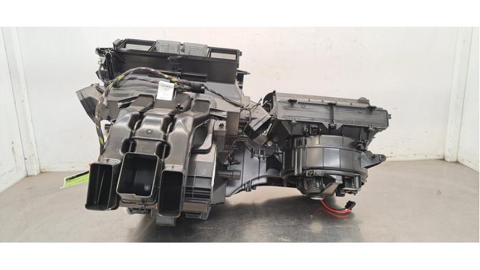 Boîtier chauffage Volkswagen Golf