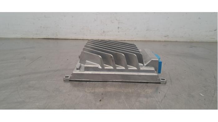 Amplificateur radio Mercedes C-Klasse