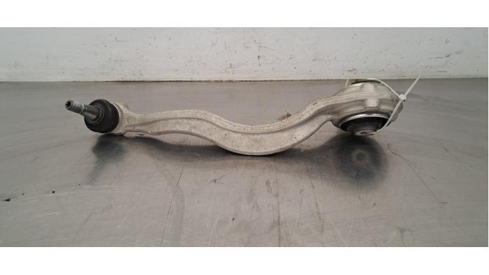 Bras de suspension avant gauche Mercedes C-Klasse