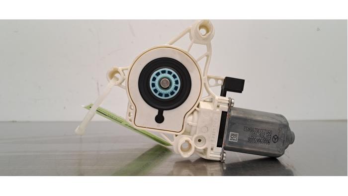 Moteur de vitre portière Mercedes C-Klasse