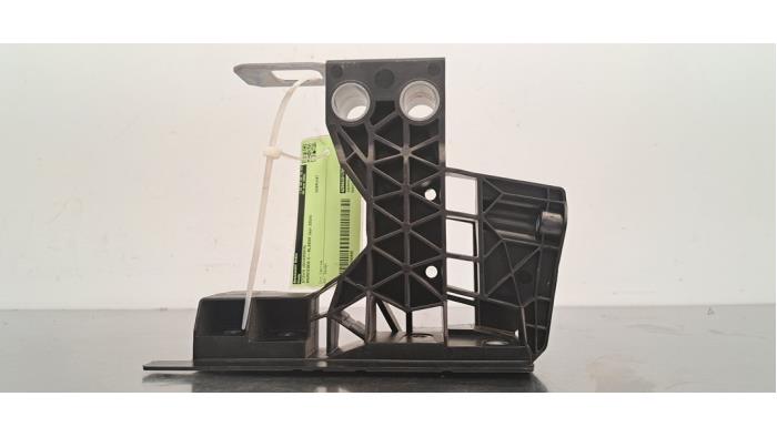 Support (divers) Mercedes C-Klasse