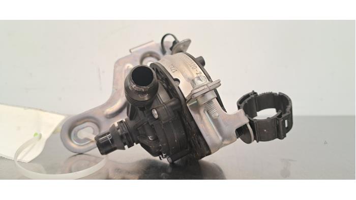 Pompe à eau supplémentaire Mercedes C-Klasse