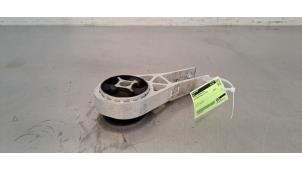 Gebruikte Versnellingsbak Steun Alfa Romeo Tonale 1.5 VGT Hybrid Prijs € 30,25 Inclusief btw aangeboden door Autohandel Didier