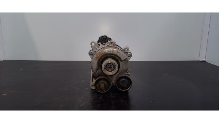 Dynamo Renault Arkana