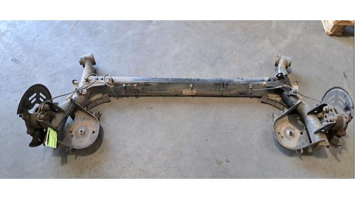 Arbre entraînement roue avant Renault Kangoo