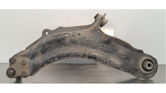Bras de suspension avant droit Renault Kangoo
