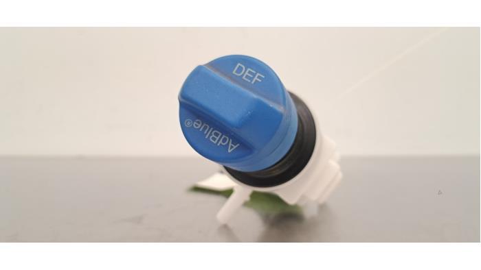 Tube de remplissage adblue réservoir Mercedes C-Klasse