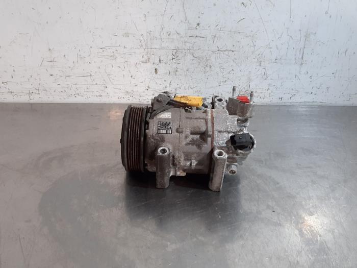 Pompe clim Peugeot 508