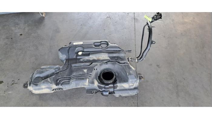 Réservoir de carburant Renault Kangoo