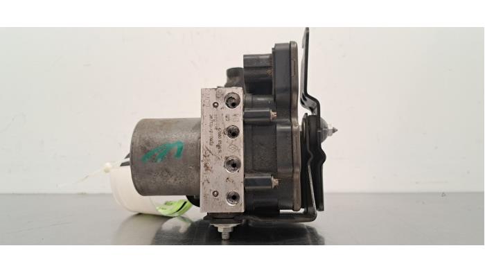 Pompe ABS Renault Arkana